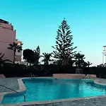 Lejlighed Family Pools & *